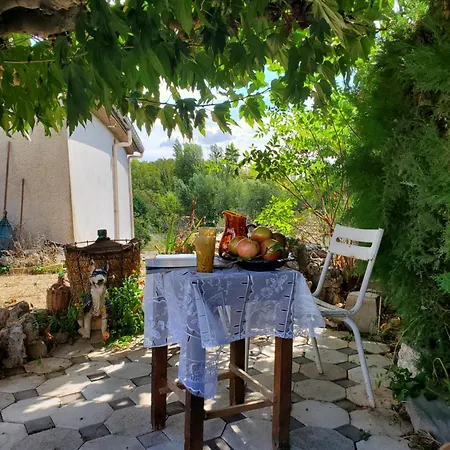 Manoir - Powered By Lieu- Bed & Breakfast