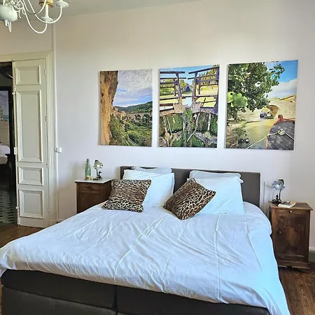 לינה וארוחת בוקר Manoir - Powered By Lieu- Bize-Minervois